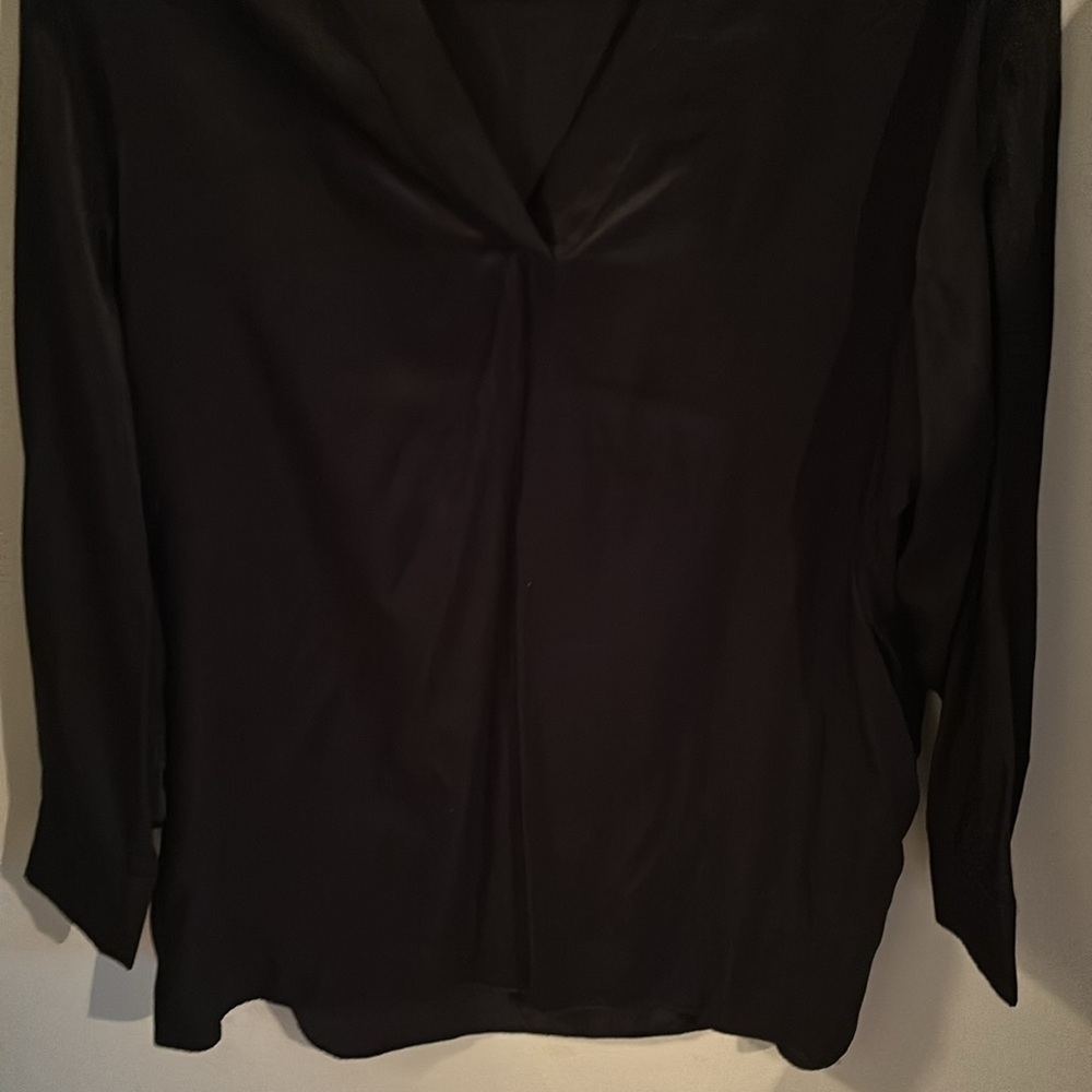 ⭐️Ladies Blouse - Picture 4 of 6